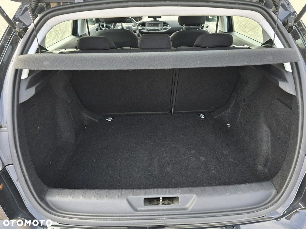 Peugeot 308 - 15