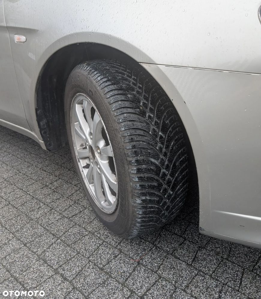 Mitsubishi Lancer 1.6 Invite - 14