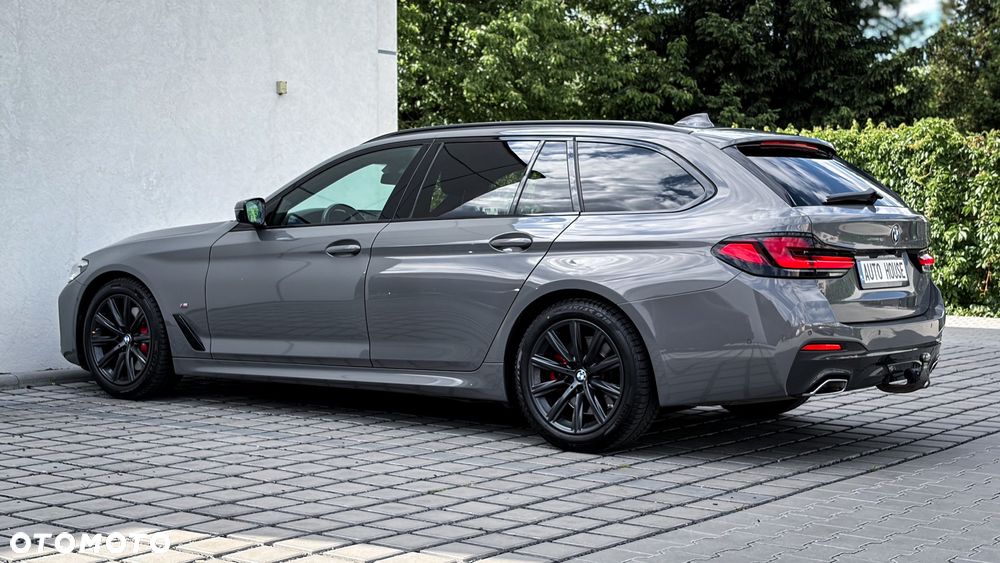 BMW Seria 5 520d M Sport Edition - 10