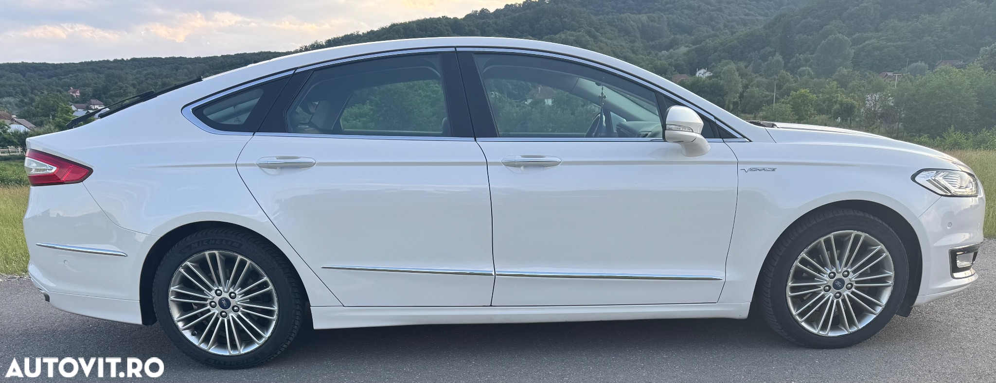 Ford Mondeo 2.0 TDCi Start-Stopp PowerShift-Aut Vignale - 22