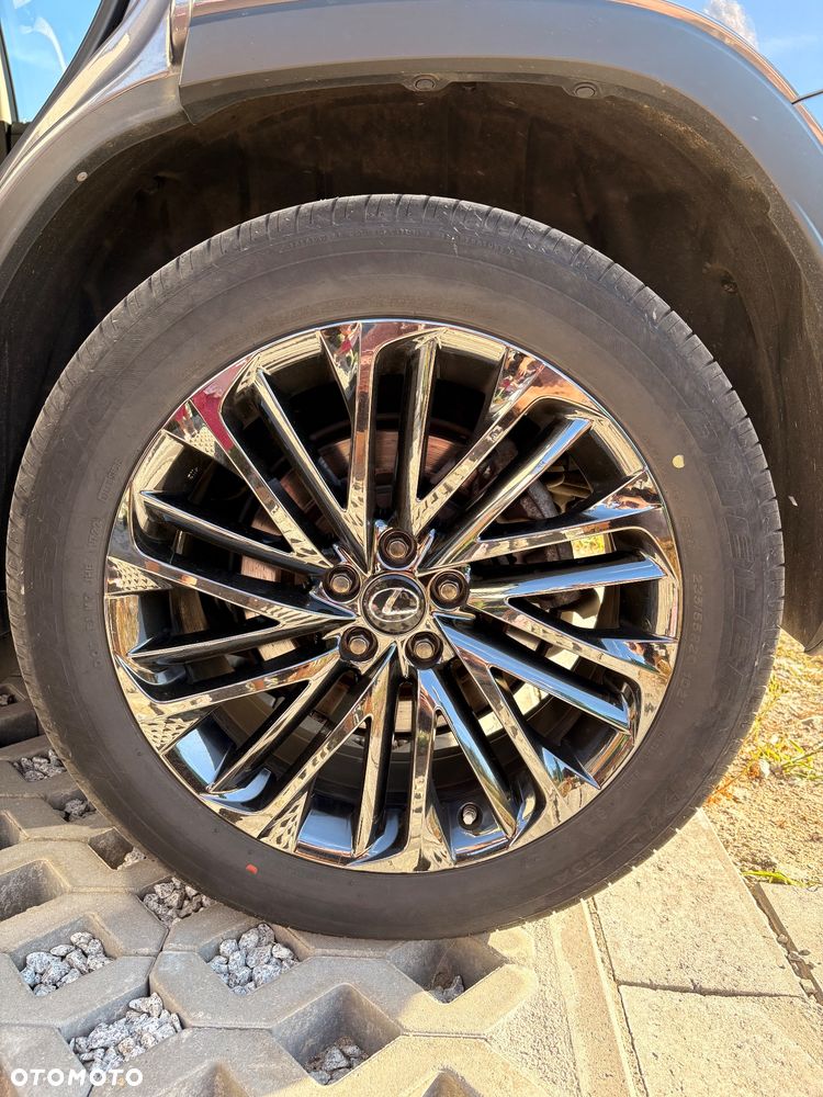 Lexus RX - 12