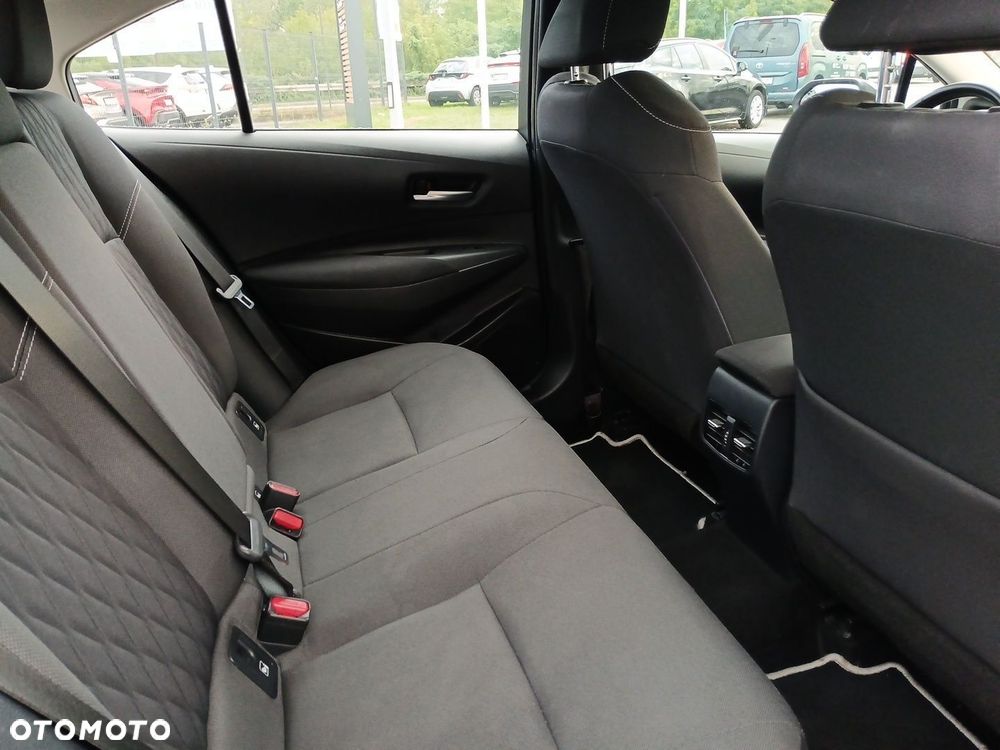 Toyota Corolla 1.8 Hybrid Comfort - 10