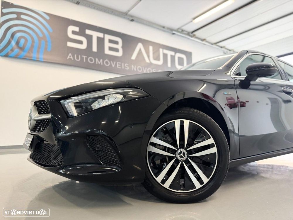 Mercedes-Benz A 250 e Style Plus - 37