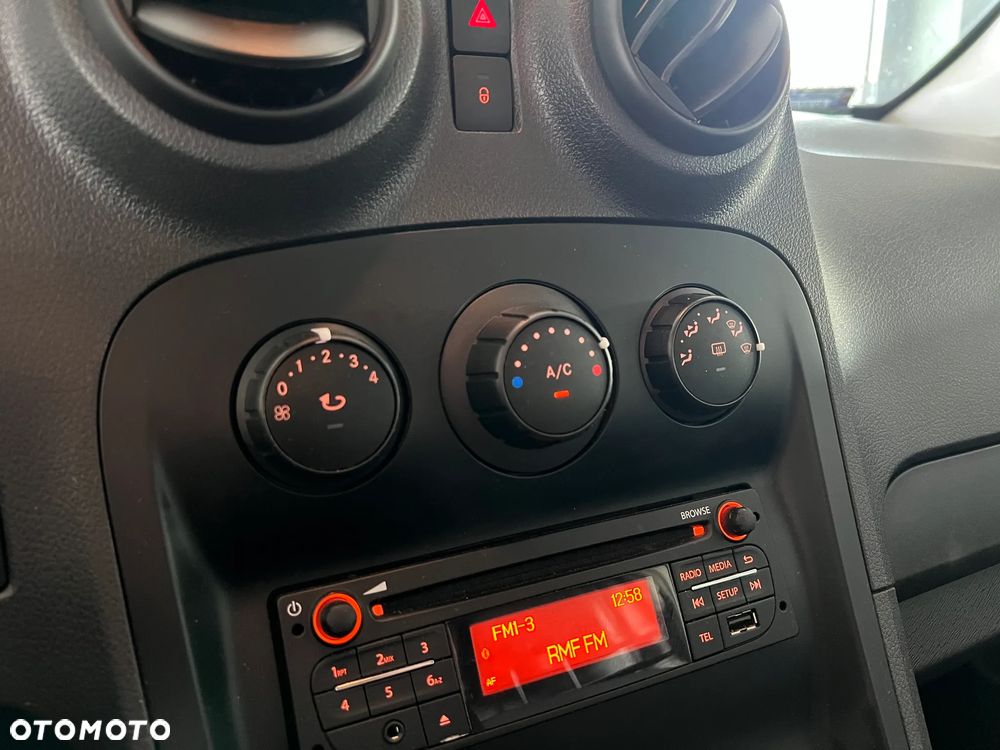 Mercedes-Benz Citan - 25