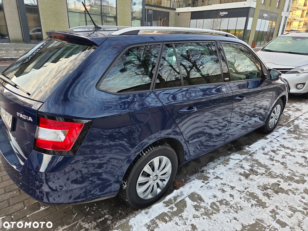 Skoda Fabia 1.4 TDI Joy - 11