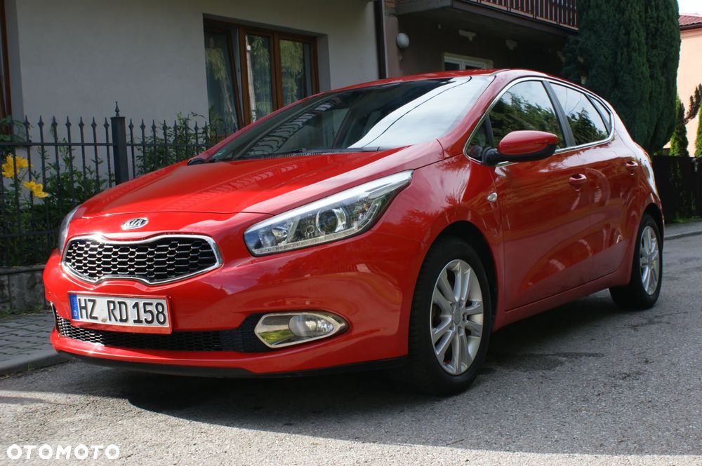 Kia Ceed - 1
