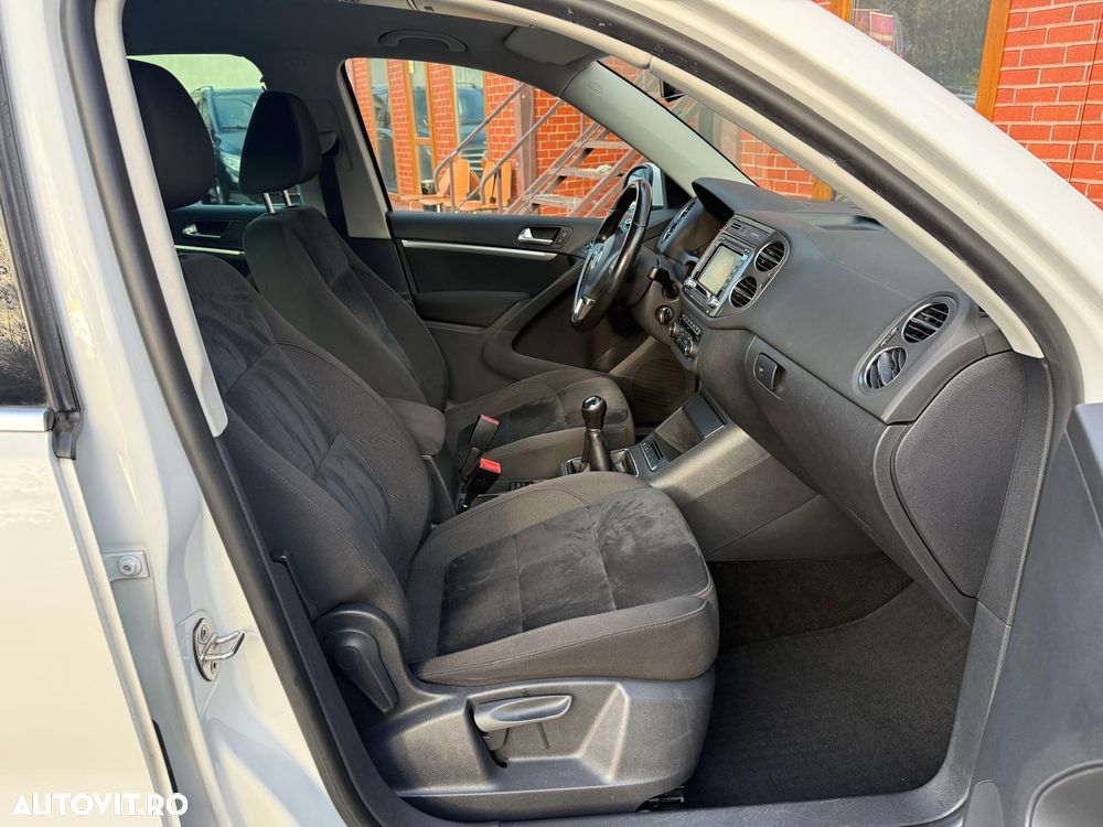 Volkswagen Tiguan 1.4 TSI BlueMotion Technology Sport & Style - 22