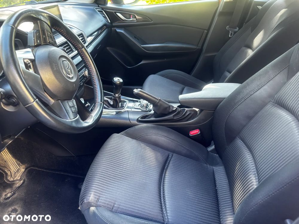 Mazda 3 - 7