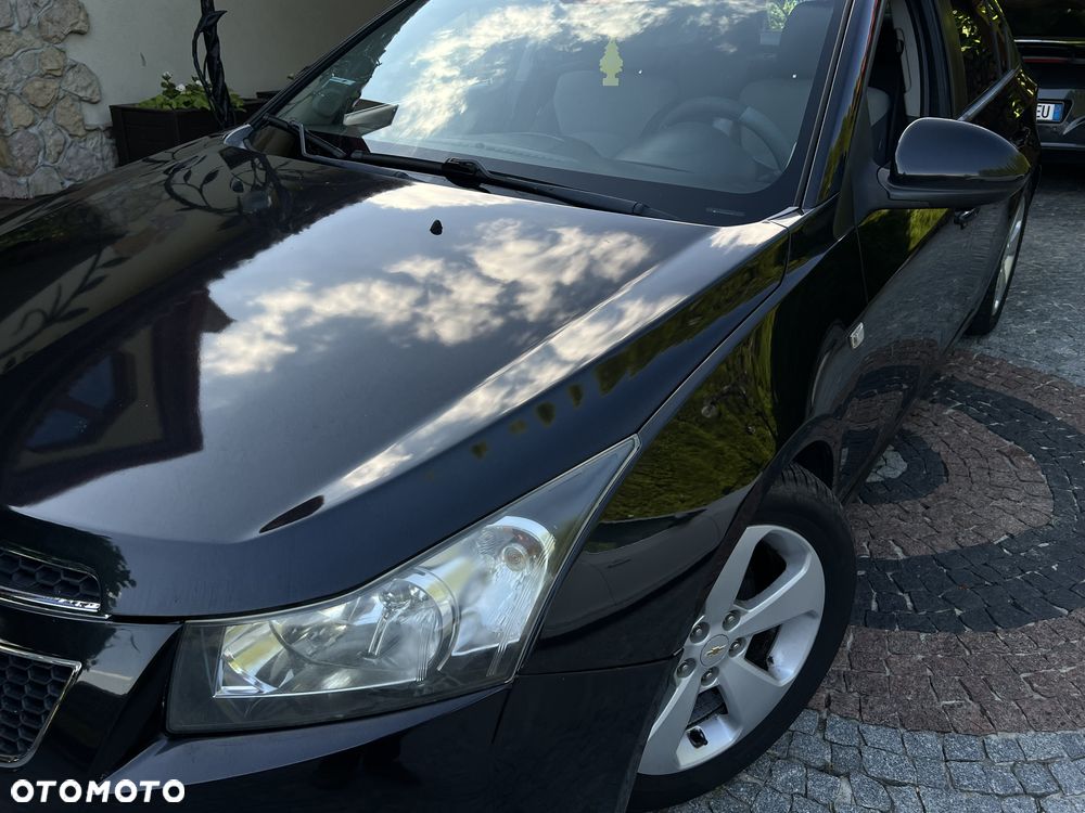 Chevrolet Cruze 2.0 LT - 29