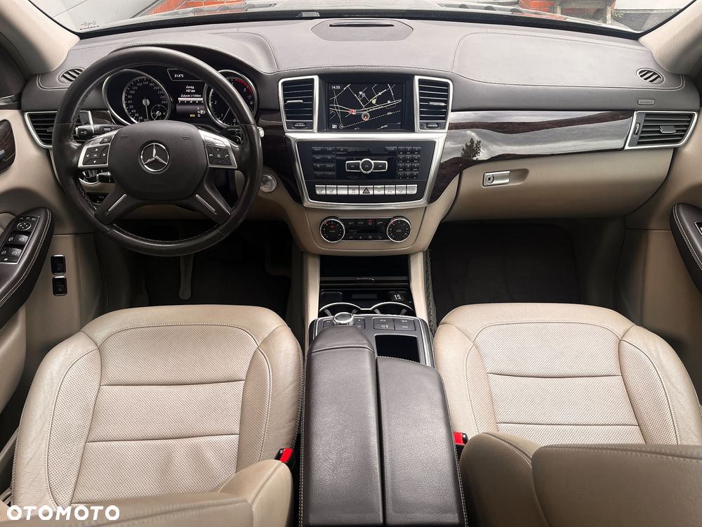 Mercedes-Benz GL - 29