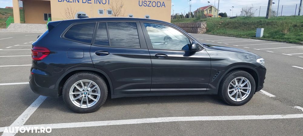 BMW X3 xDrive20i Aut. Advantage - 11