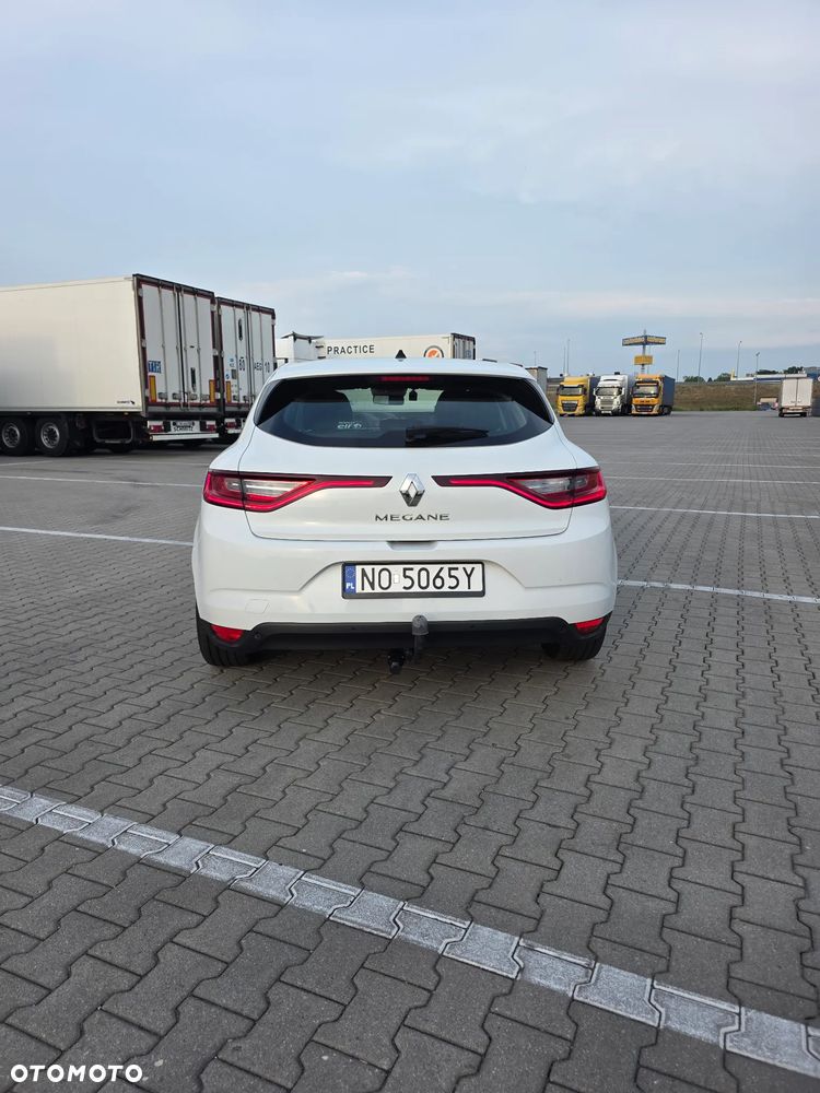 Renault Megane 1.5 Blue dCi Life - 6