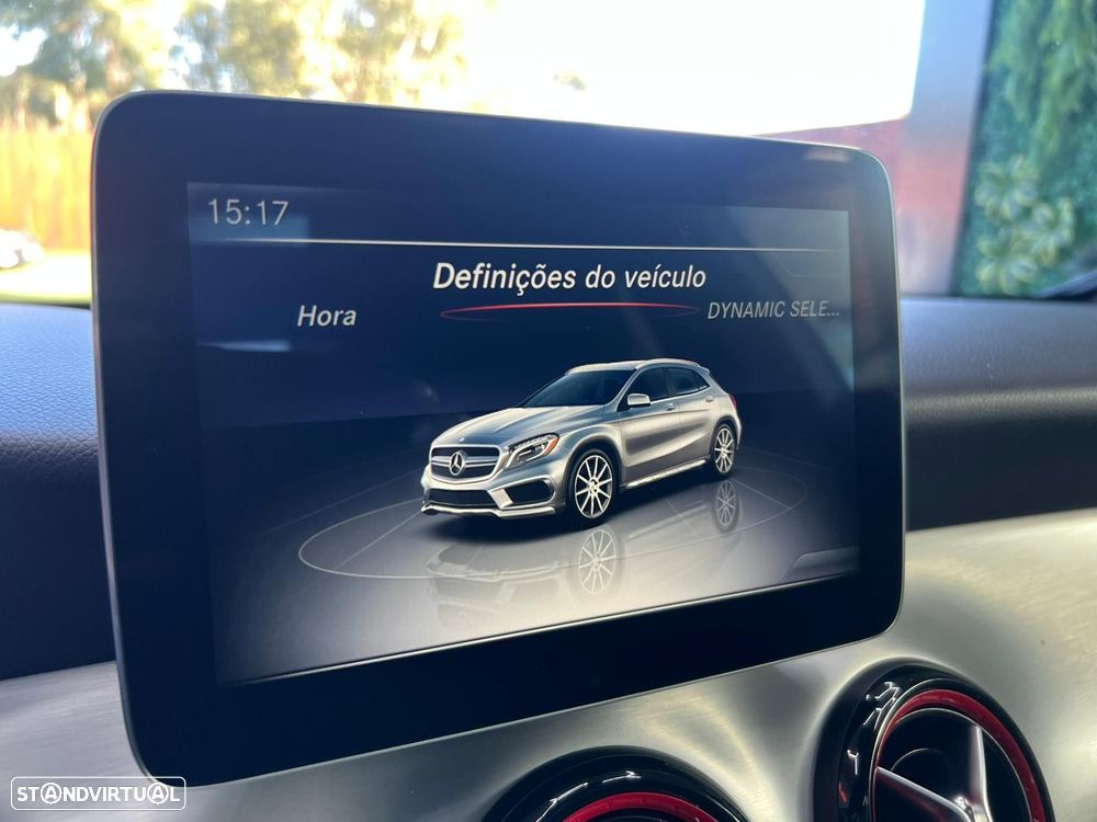 Mercedes-Benz GLA 45 AMG 4-Matic - 31