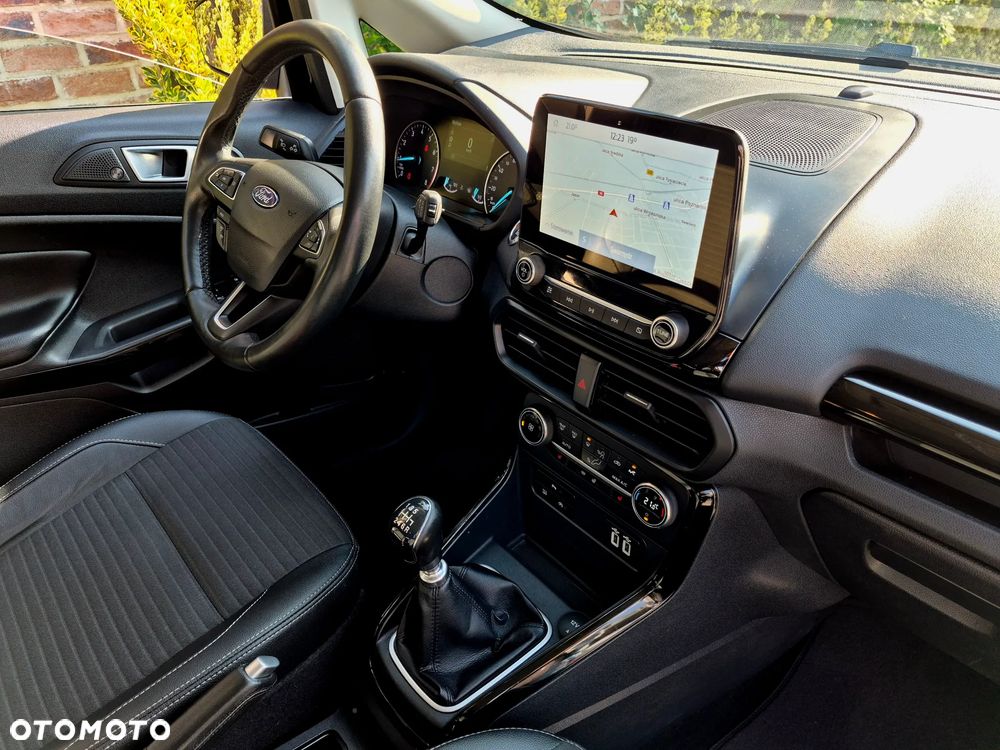 Ford EcoSport - 17
