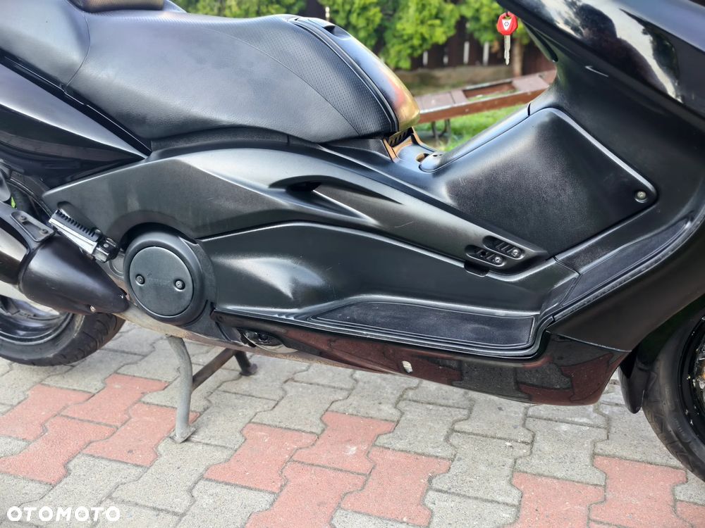 Yamaha Tmax - 8