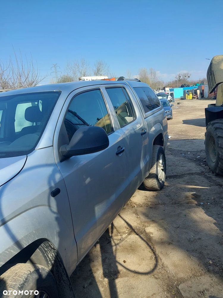 Volkswagen AMAROK - 12
