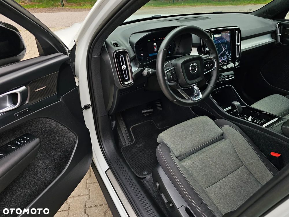 Volvo XC 40 - 11