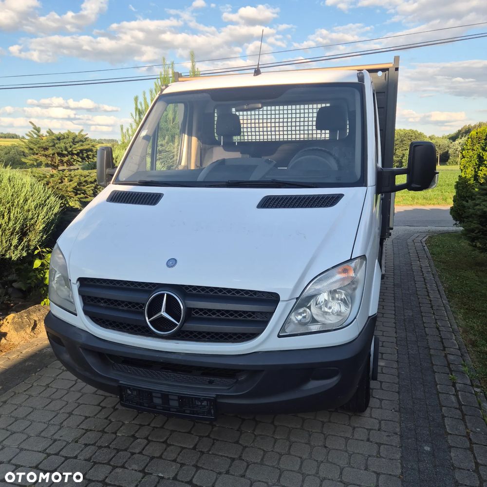Mercedes-Benz Sprinter - 2