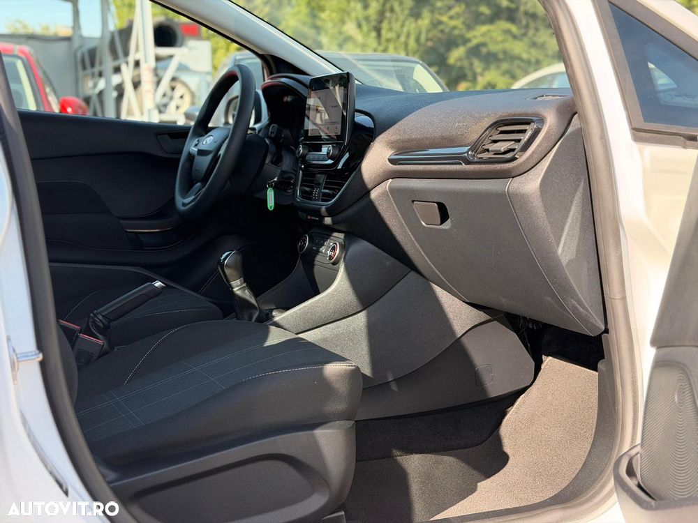 Ford Fiesta 1.1 Trend Connected - 19