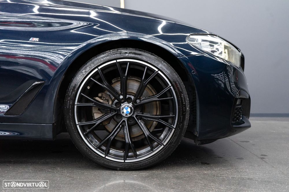 BMW 520 d Pack M Auto - 12