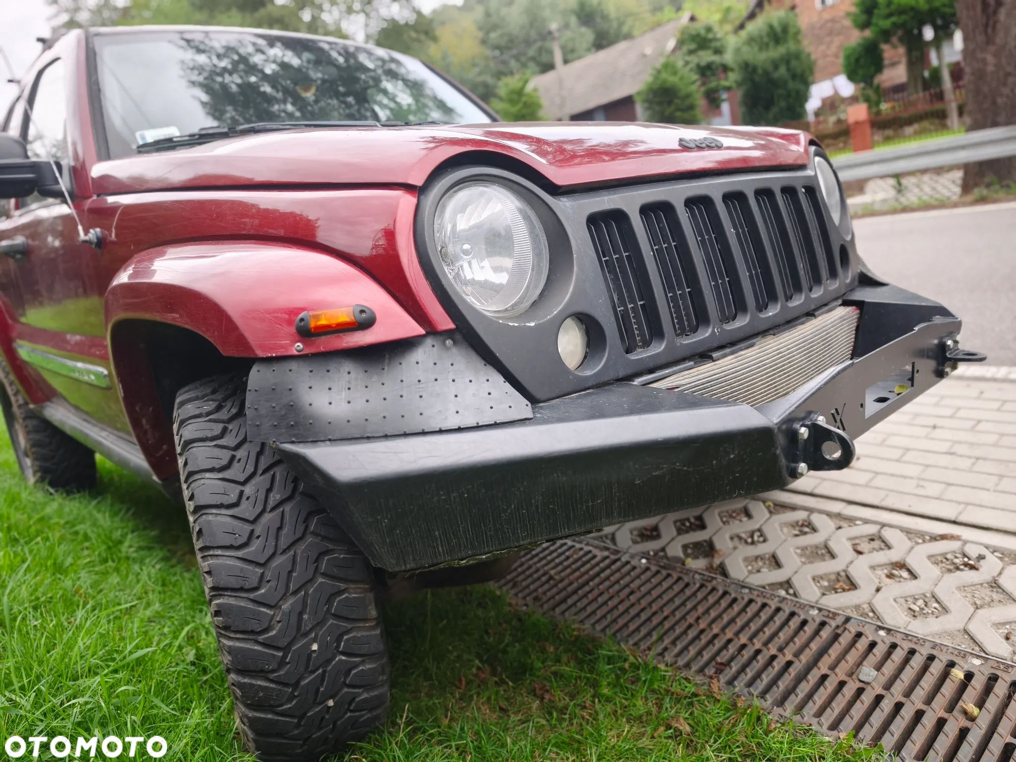 Jeep Cherokee - 1