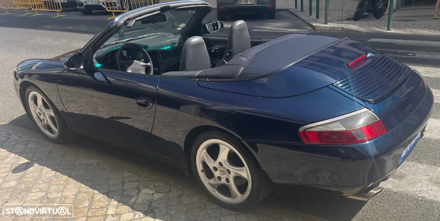 Porsche 911 Série F - 2