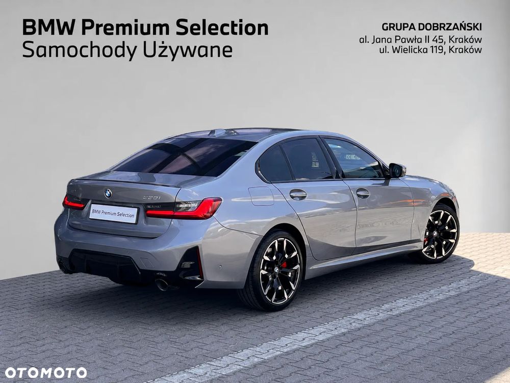 BMW Seria 3 330i xDrive M Sport sport - 3