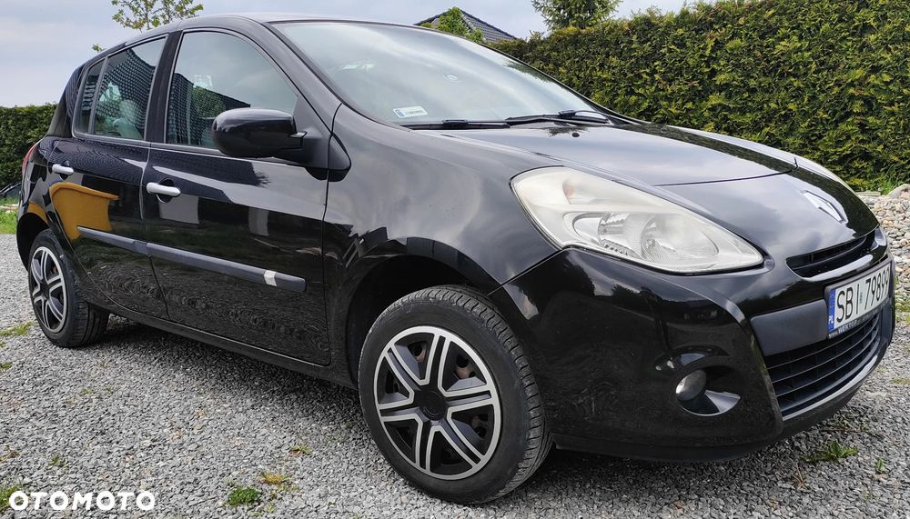 Renault Clio 1.2 16V Alize - 3