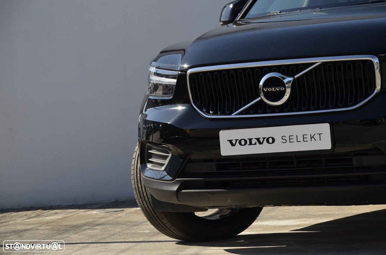 Volvo XC 40 1.5 T2 Momentum Core - 3