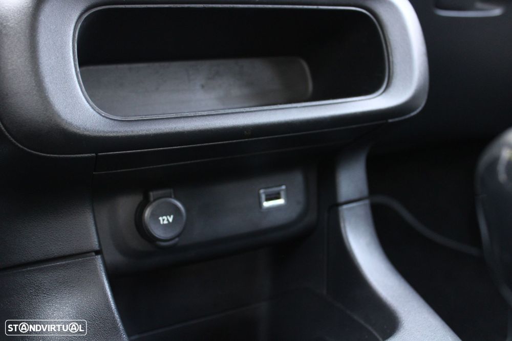 Citroën C3 1.2 PureTech Feel - 23