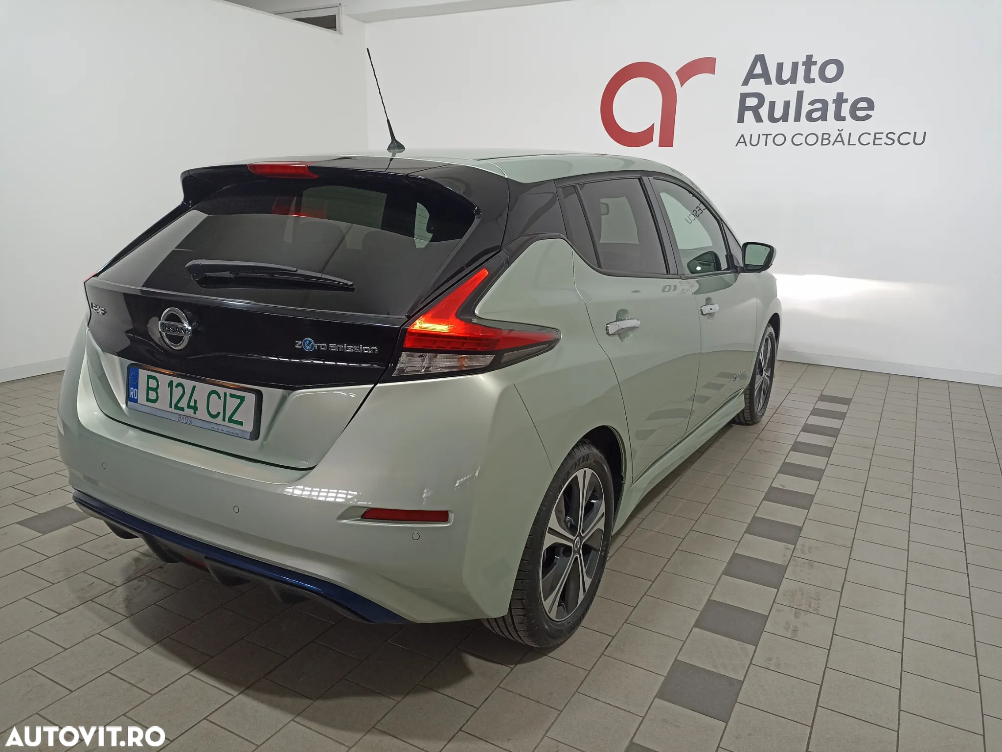 Nissan LEAF N-Connecta - 4