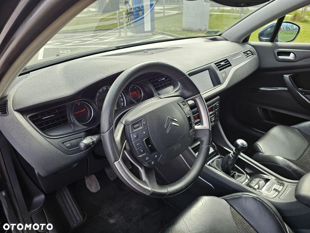Citroën C5 HDi 135 Exclusive - 14