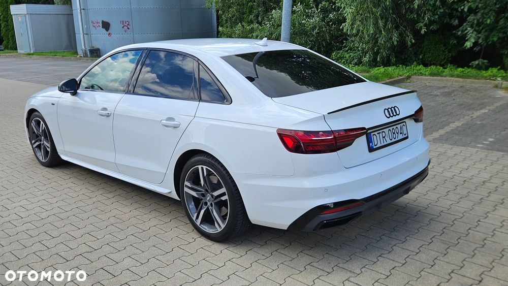 Audi A4 Limousine 35 TFSI mHEV S Line S tronic - 2