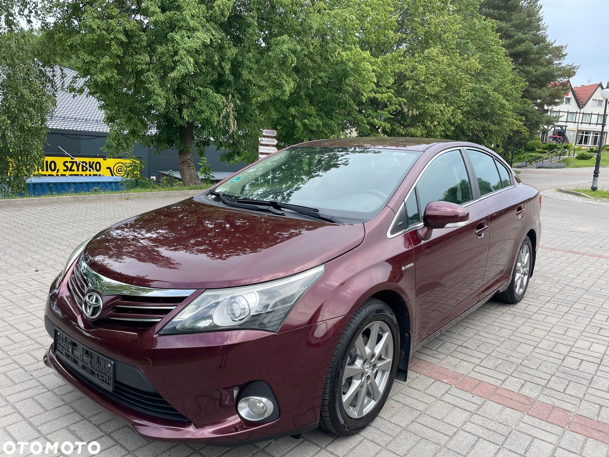 Toyota Avensis 1.8 Executive - 1