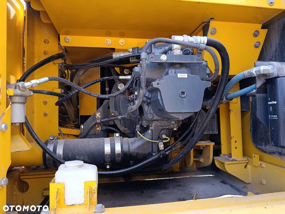 Komatsu PC 360 LC-11 - 22