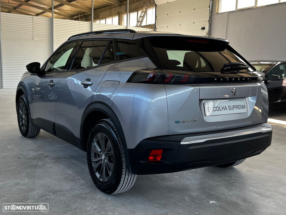 Peugeot e-2008 Style - 5