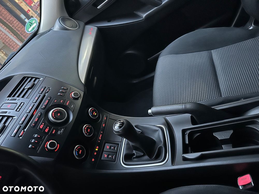 Mazda 3 1.6 Sport Exclusive - 27