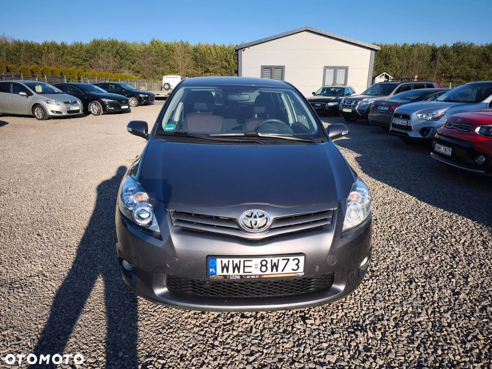 Toyota Auris 1.6 Luna - 20