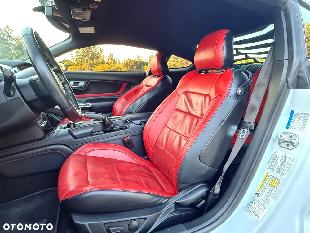 Ford Mustang 5.0 V8 Bullitt - 6