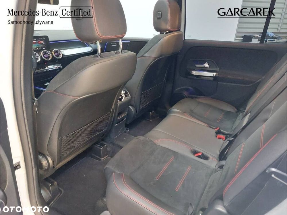 Mercedes-Benz GLB 200 4-Matic AMG Line 8G-DCT - 18