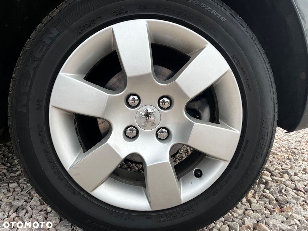 Peugeot 5008 2.0 HDi Allure - 36