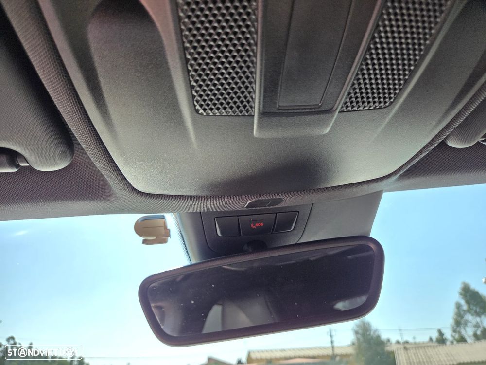 Mercedes-Benz CLA 220 (CDI) d 7G-DCT Orange Art Edition - 48