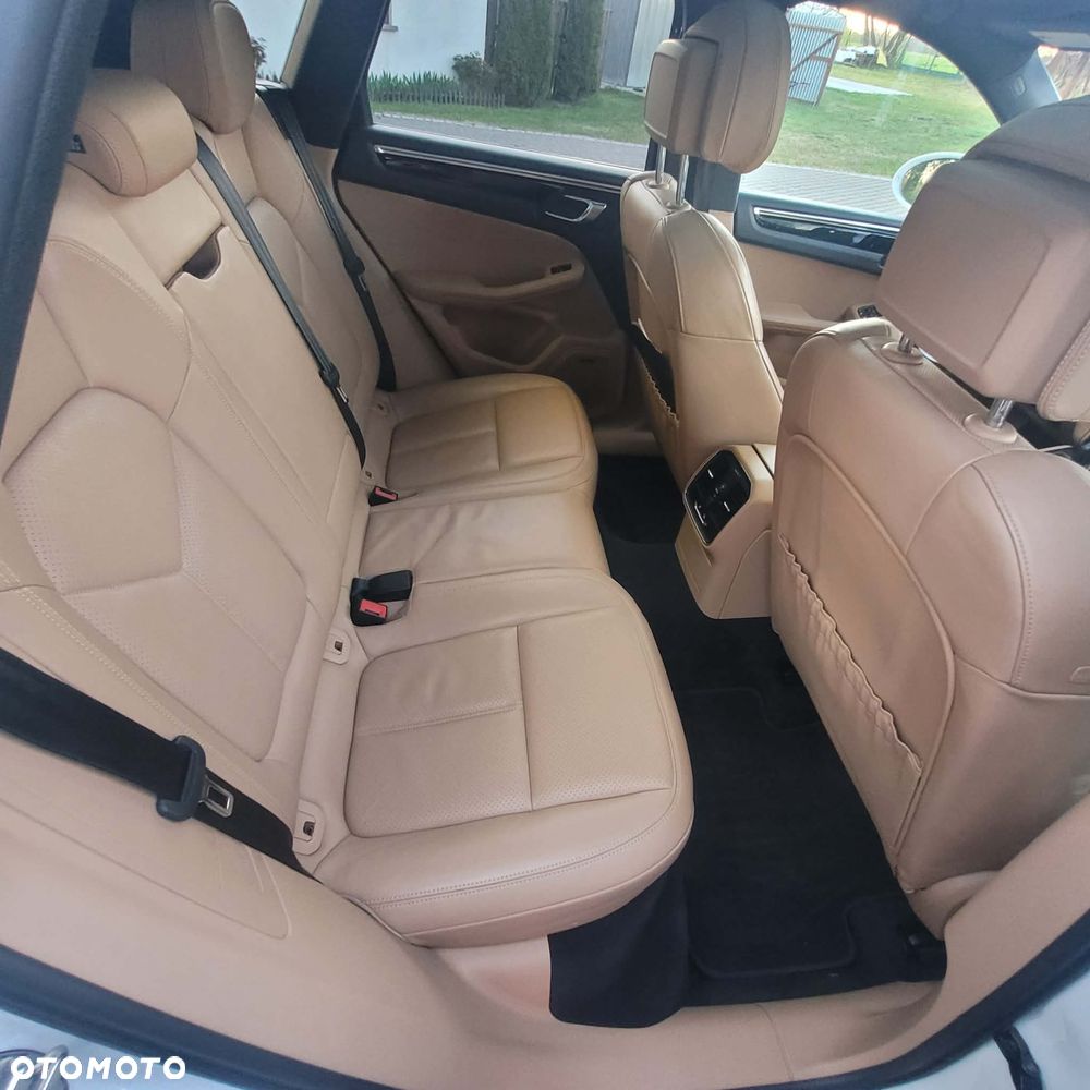 Porsche Macan S PDK - 15