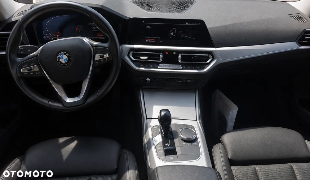 BMW Seria 3 320d xDrive mHEV sport - 5