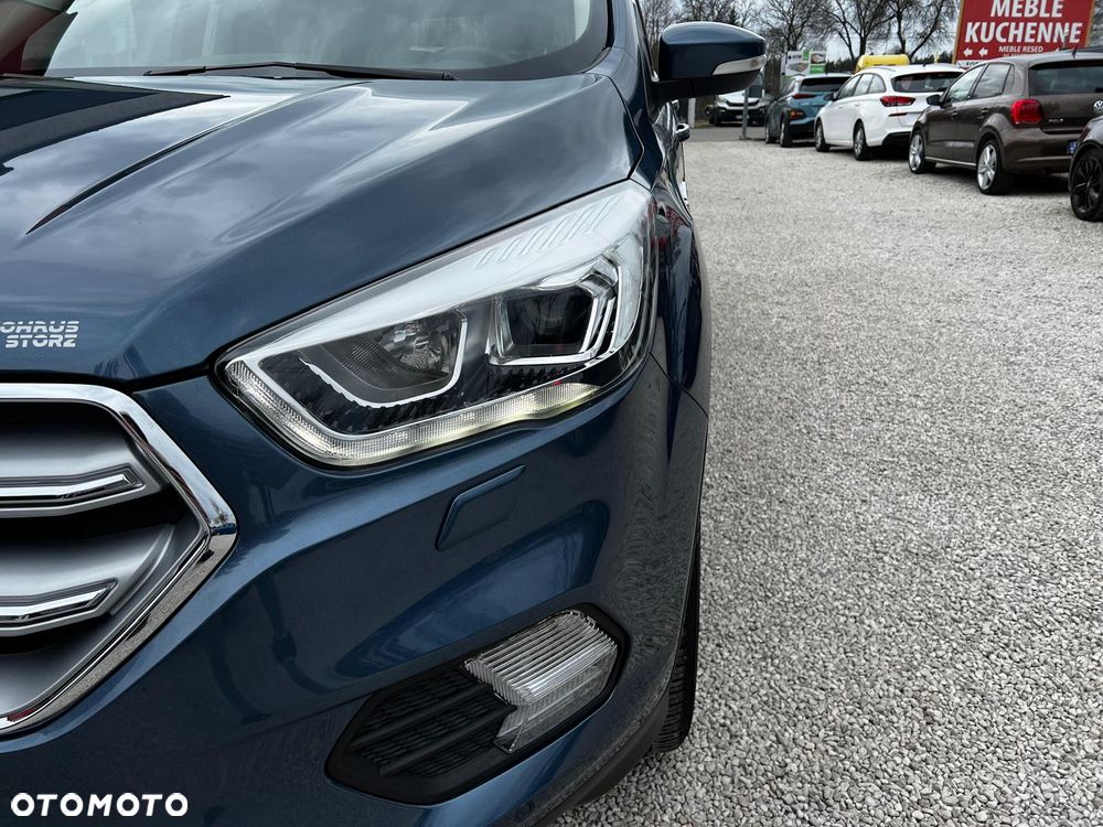 Ford Kuga 1.5 EcoBoost 2x4 Titanium - 17