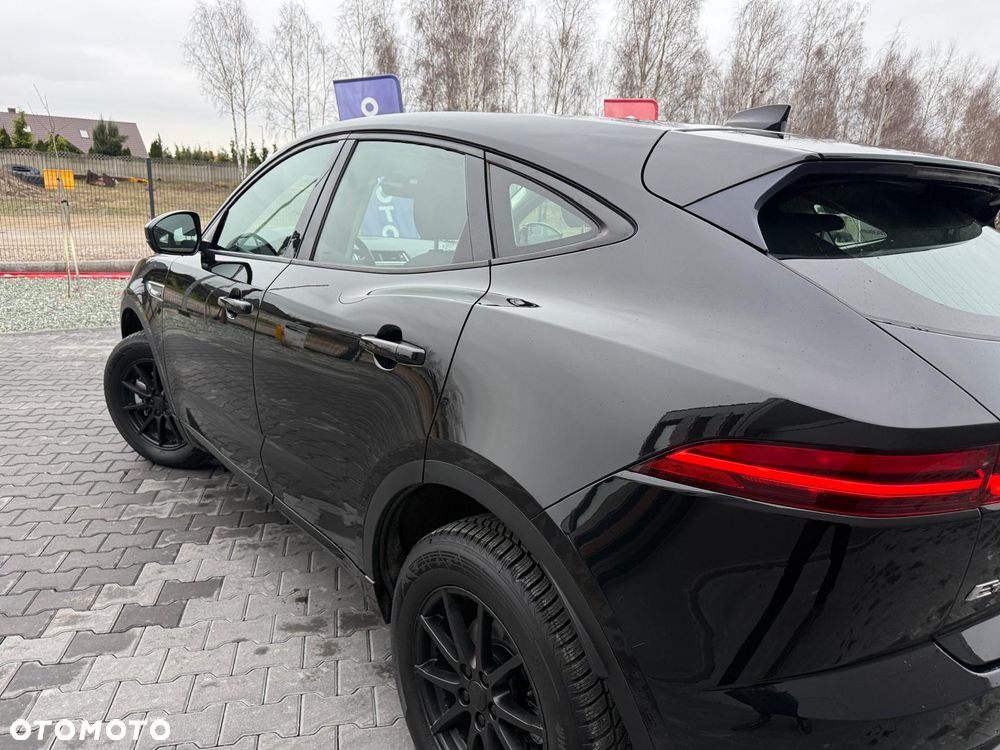 Jaguar E-Pace - 9