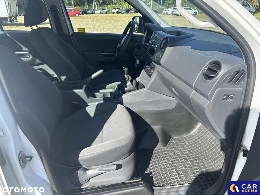 Volkswagen Amarok - 22