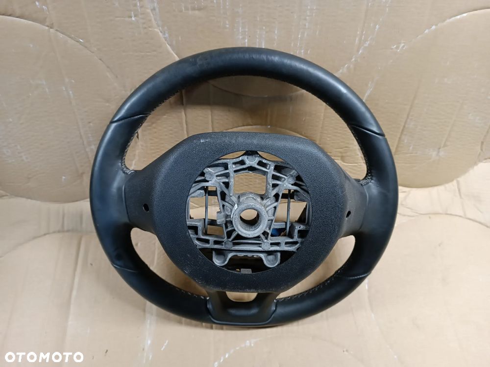 KIEROWNICA MULTIFUNKCYJNA PEUGEOT 208 2008 - 5
