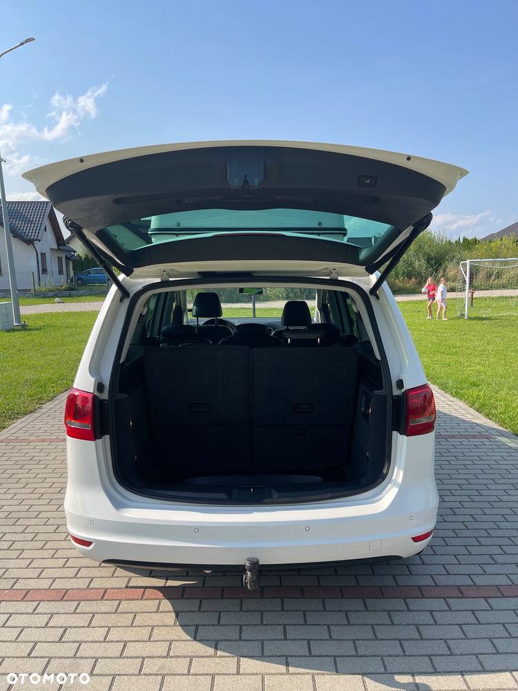 Volkswagen Sharan 2.0 TDI Highline DSG - 14