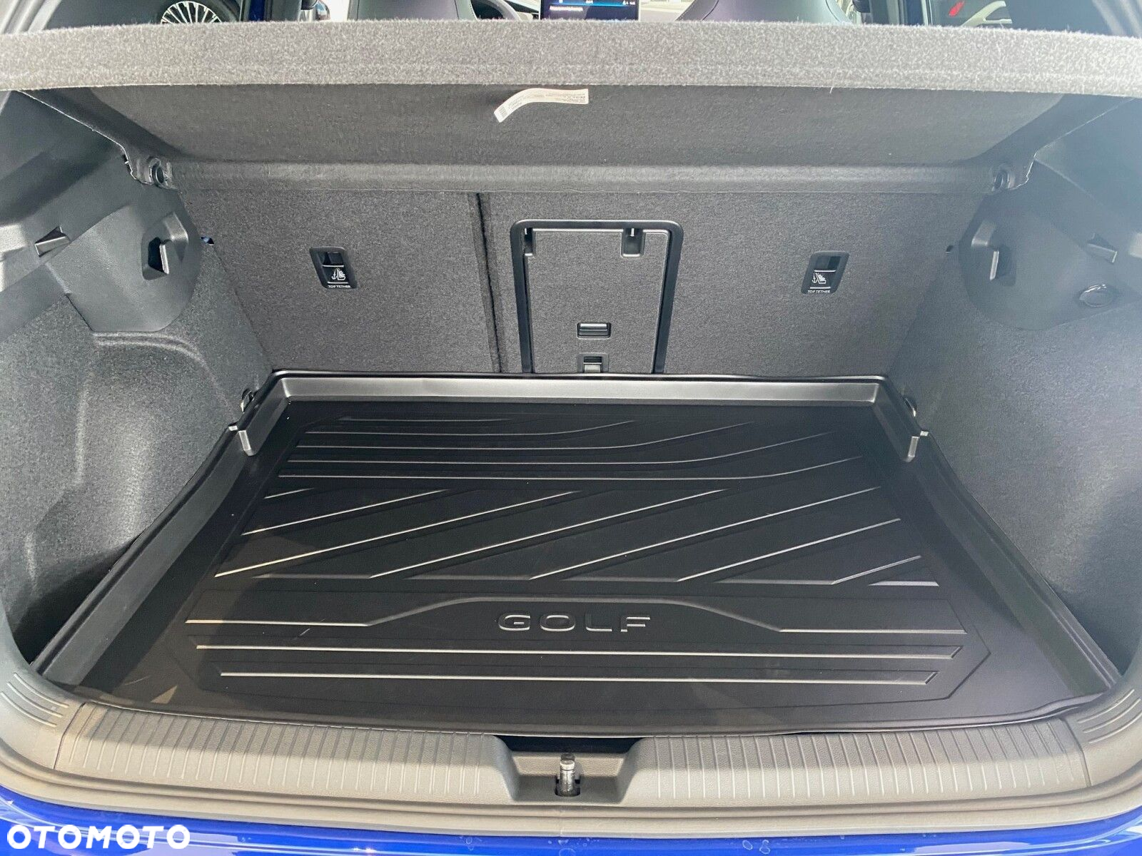 Volkswagen Golf - 18